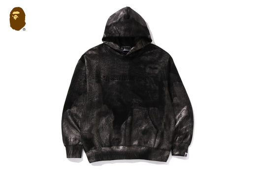 COATTED EMBOSS LOGO RELAXED FIT PULLOVER HOODIE