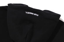 ONE POINT PULLOVER HOODIE