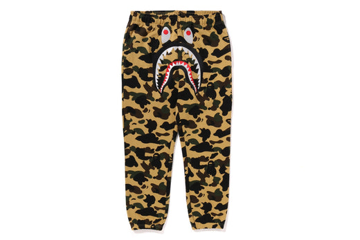1ST CAMO SHARK SWEATPANTS | bape.com 1ST CAMO SHARK SWEATPANTS | bape.com