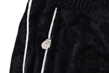 BATHING APE LOGO VELVET LOOSE FIT PANTS