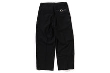 DRESS PANTS WITH ORNAMENTS