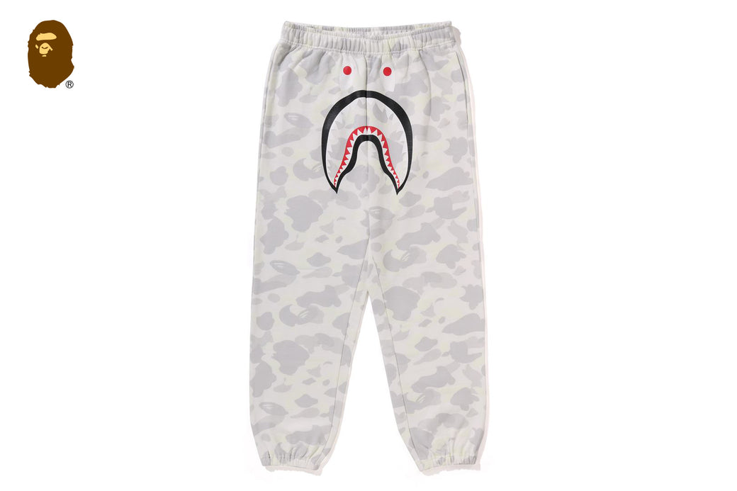 CITY CAMO SHARK RELAXED FIT SWEATPANTS | bape.com