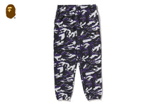 GLITCH WOODLAND CAMO RELAXED FIT SWEAT PANTS