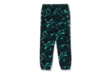 COLOR CAMO SHARK SWEAT PANTS