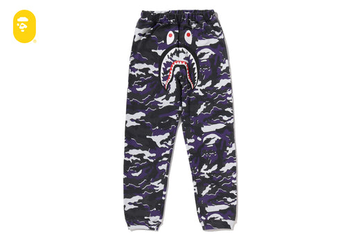 GLITCH WOODLAND CAMO SHARK SWEAT PANTS