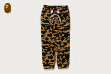 1ST CAMO SHARK SWEAT PANTS