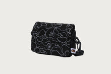 LINE CAMO QUILTED SHOULDER BAG
