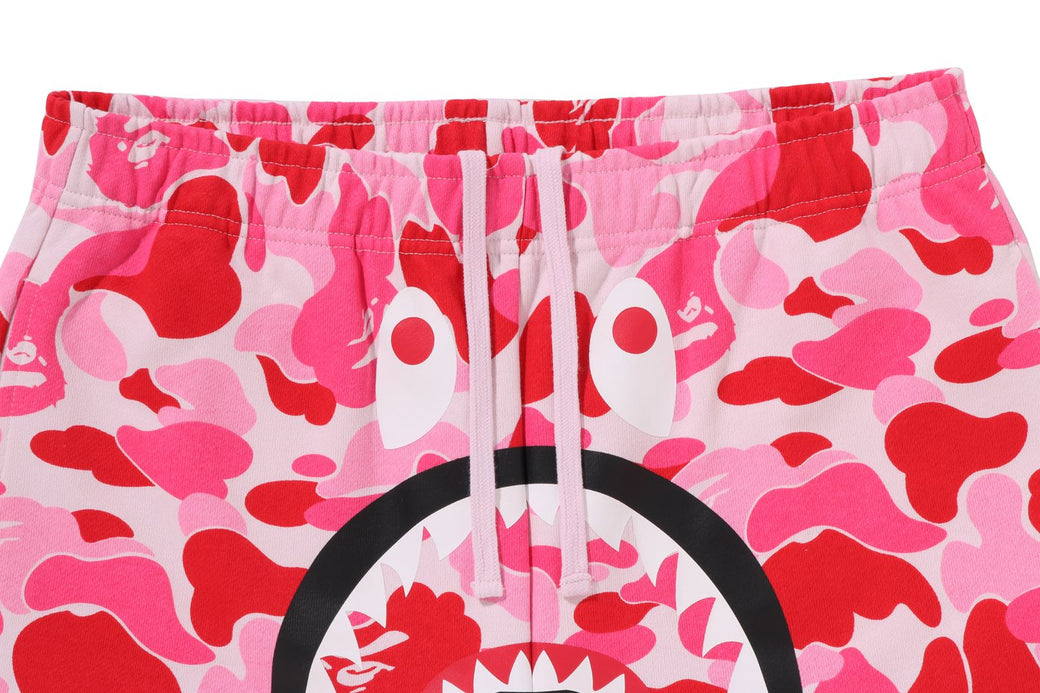 ABC CAMO SHARK SWEAT SHORTS | bape.com