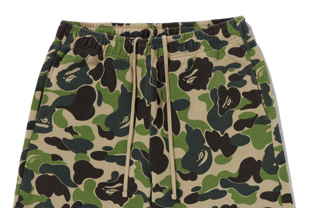 ABC CAMO SWEAT SHORTS | bape.com