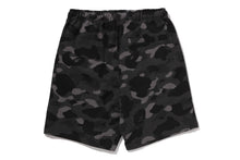 COLOR CAMO METAL APE HEAD RELAXED FIT SWEAT SHORTS