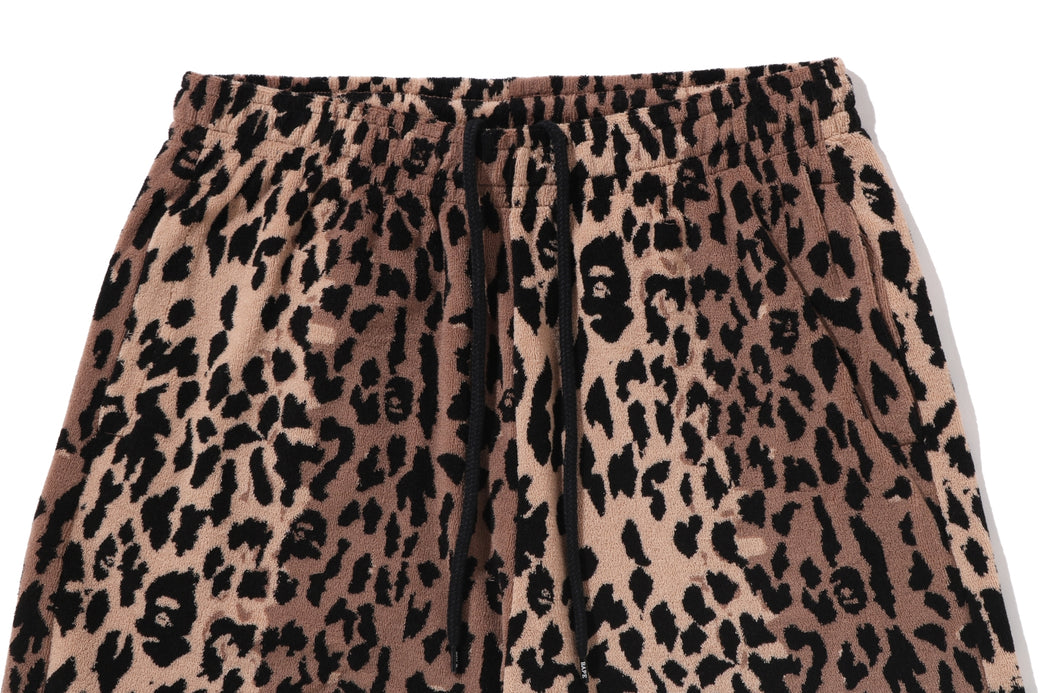 BAPE BY KAZUKI KURAISHI 】LEOPARD JACQUARD SHORTS | bape.com