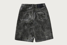 CROC PATTERN LEATHER KNEE LENGTH PANTS