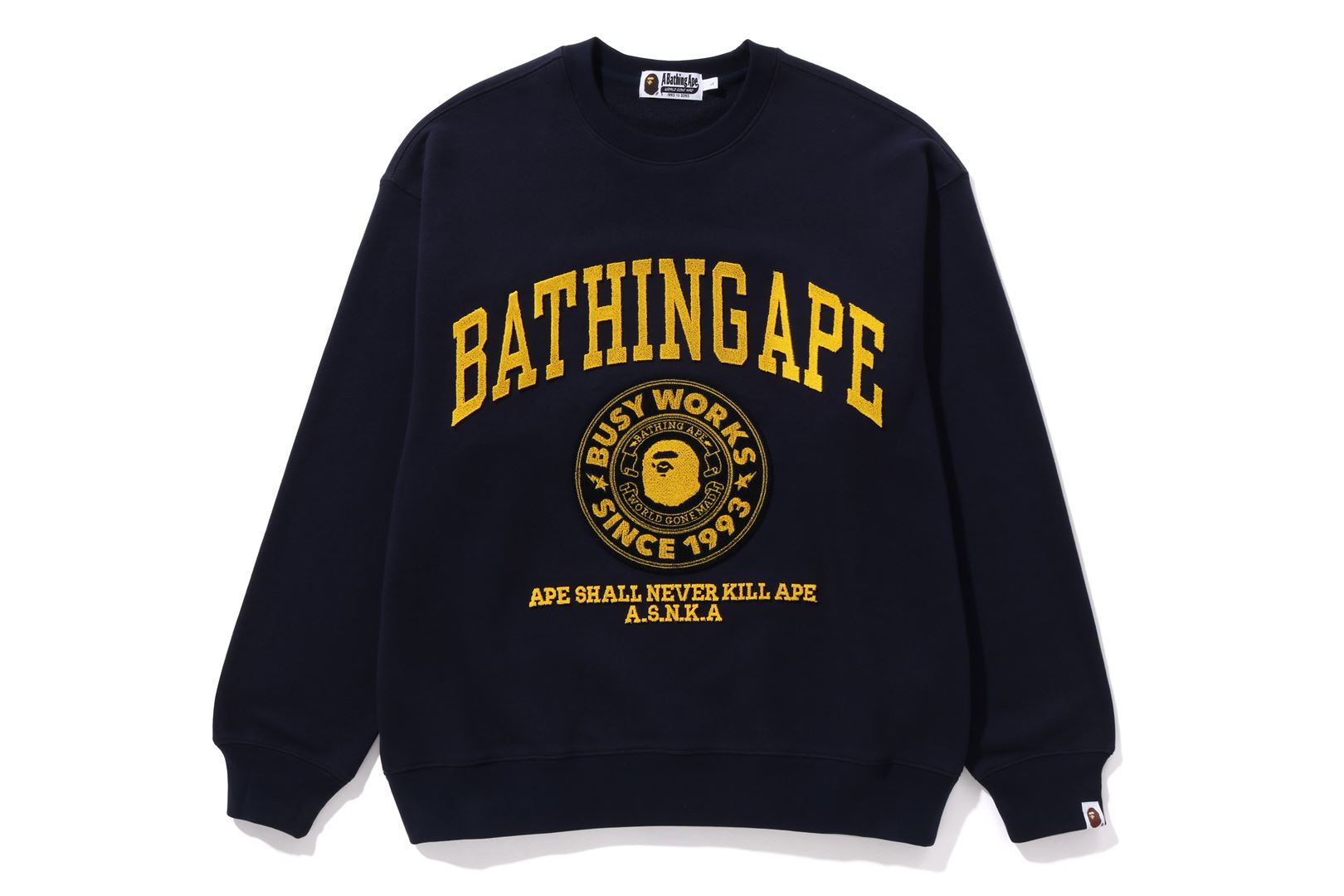 COLLEGE GRAPHIC CREWNECK | bape.com