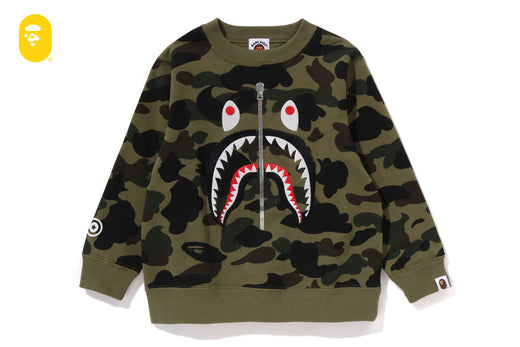 A BATHING APE　1ST CAMO SHARK CREWNECK 1ST CAMO SHARK CREWNECK SWEATSHIRT | bape.com
