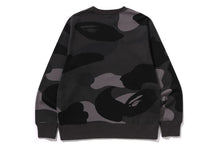 MEGA COLOR CAMO BIG APE HEAD CREWNECK SWEATSHIRT
