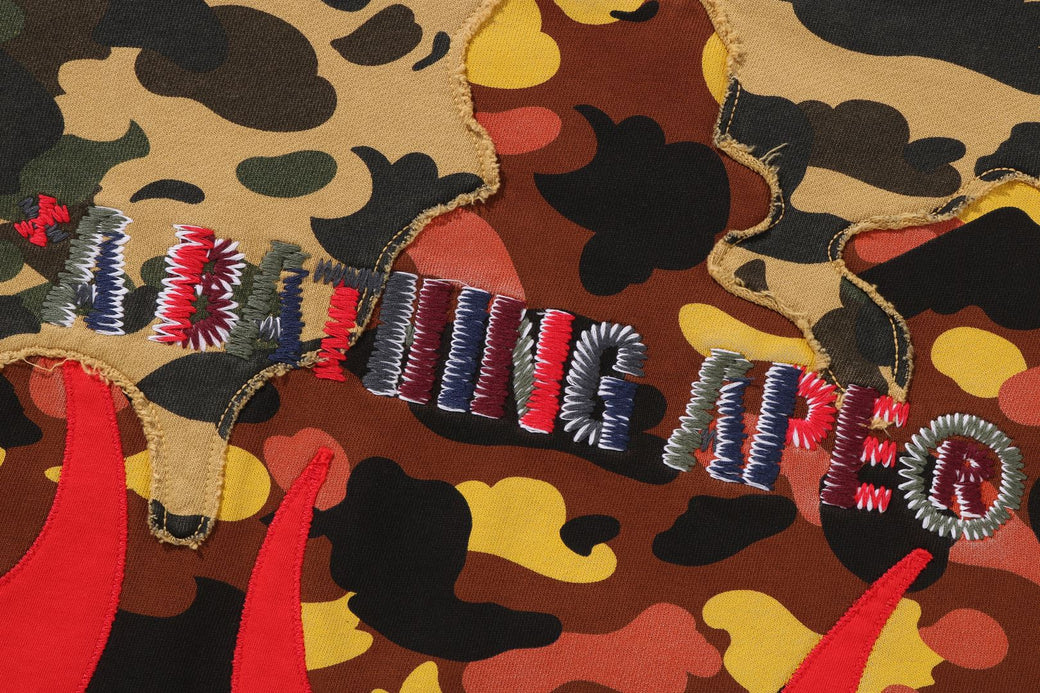 1ST CAMO UPCYCLED RELAXED FIT CREWNECK SWEATSHIRT | bape.com