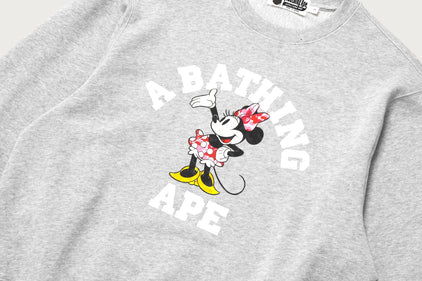 【 BAPE X DISNEY 】MINNIE MOUSE COLLEGE CREWNECK SWEATSHIRT