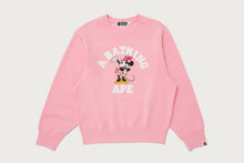 【 BAPE X DISNEY 】MINNIE MOUSE COLLEGE CREWNECK SWEATSHIRT
