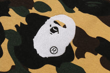 1ST CAMO APE HEAD CREWNECK SWEATSHIRT