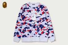 STA STRIKE CAMO COLLEGE CREWNECK SWEATSHIRT
