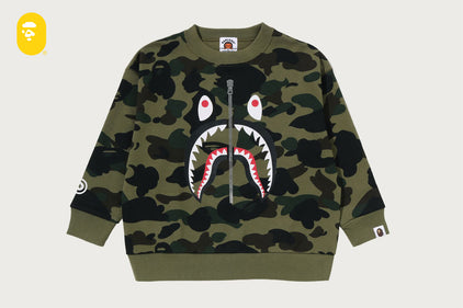 1ST CAMO SHARK RELAXED FIT CREWNECK SWEATSHIRT