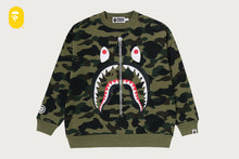 1ST CAMO SHARK RELAXED FIT CREWNECK SWEATSHIRT