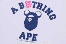 【 BAPE X MEDICOM TOY 】BE@R COLLEGE TEE