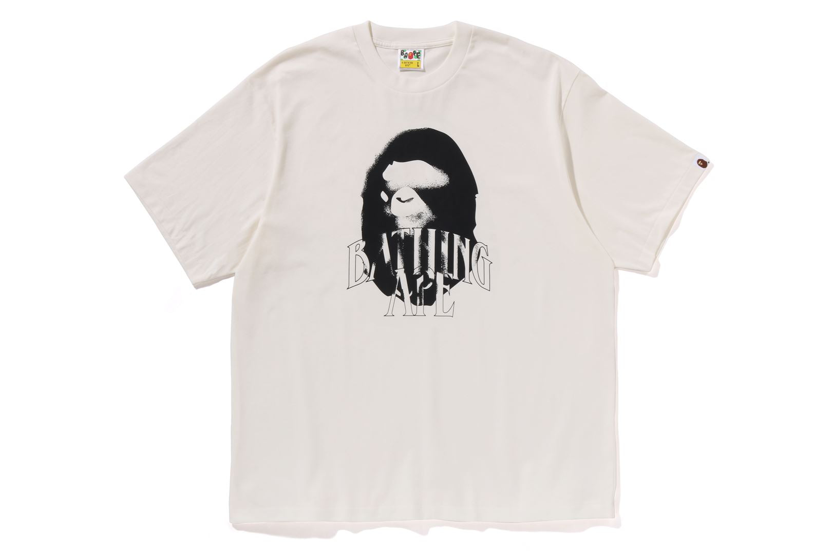 【BAPE】SPRAY PRINT COLLEGE LOGO RELAXED FIT TEE 要在庫確認 A BATHING APE® Water Print College Relaxed Fit Tee | Bape
