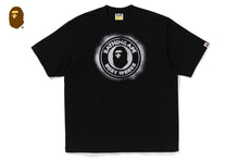 SPRAY PRINT BUSY WORKS RELAXED FIT TEE