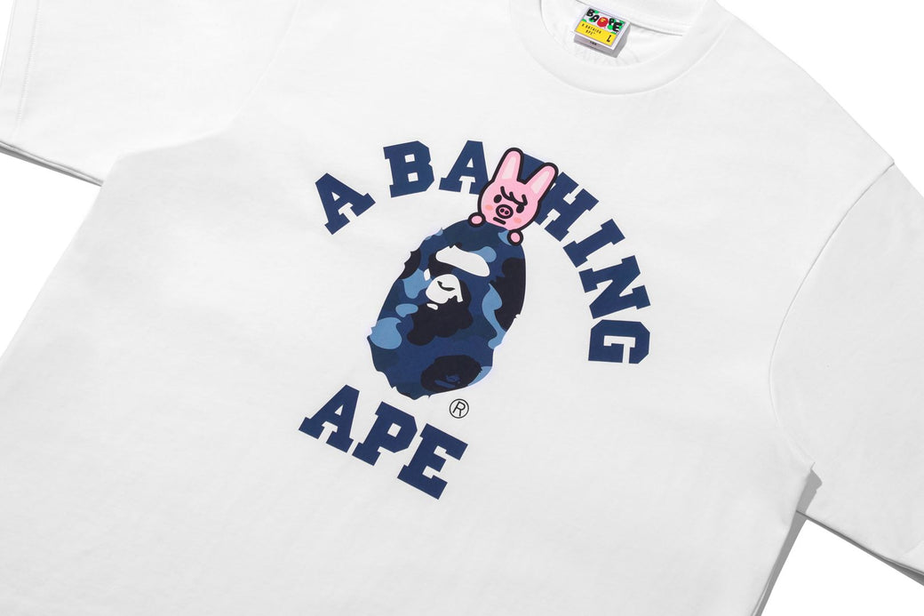アイドル BAPE X Stray Kids JINIRET COLLEGE TEE BAPE X STRAY KIDS 】DWAEKKI COLLEGE TEE | bape.com
