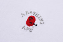 COLLEGE ONE POINT EMBROIDERY TEE