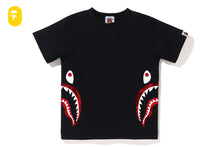 COLOR CAMO SIDE SHARK TEE