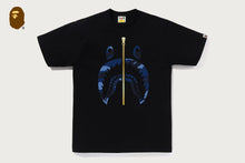COLOR CAMO SHARK TEE