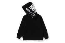 【 BAPE X BOUNTY HUNTER 】MAD SHARK FULL ZIP HOODIE