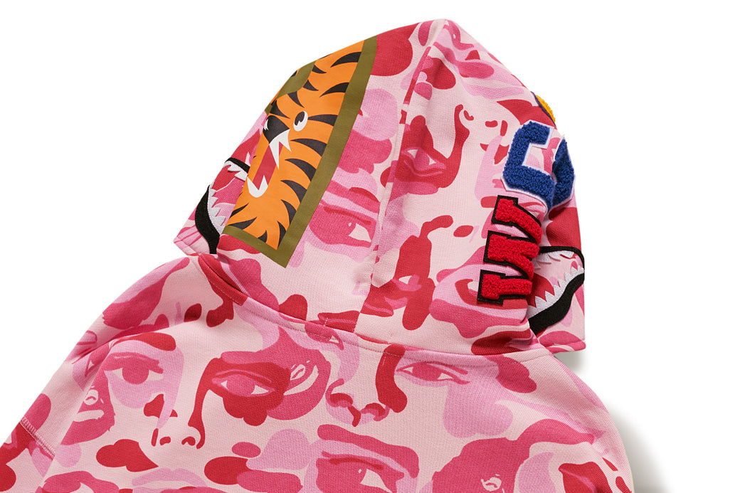 BAPE X KIDSUPER 】CAMO SHARK FULL ZIP HOODIE | bape.com BAPE X KIDSUPER 】CAMO SHARK FULL ZIP HOODIE | bape.com