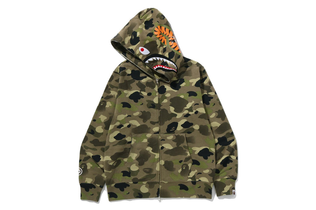 ジャケット・アウター BAPE COLOR CAMO SHARK HOODIE SHIRT A BATHING APE Ladies' COLOR CAMO SHARK FULL ZIP HOODIE