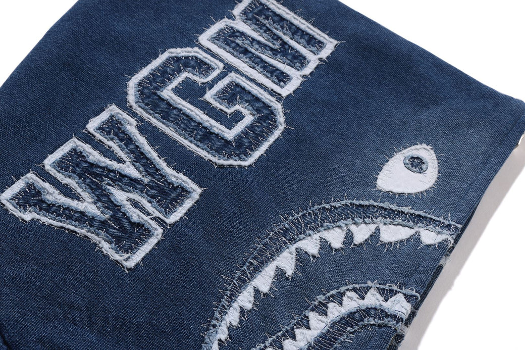 BAPE 刺繍ロゴ ダークブルーデニム A BATHING APE ダークブルーデニム BAPE 刺繍ロゴ ダークブルーデニム