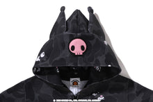 【 BAPE X KUROMI 】CAMO ZIP HOODIE