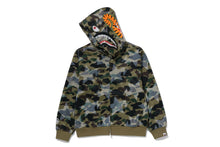 STA OVER PRINT 1ST CAMO MESH SHARK CROPPED FIT FULL ZIP HOODIE