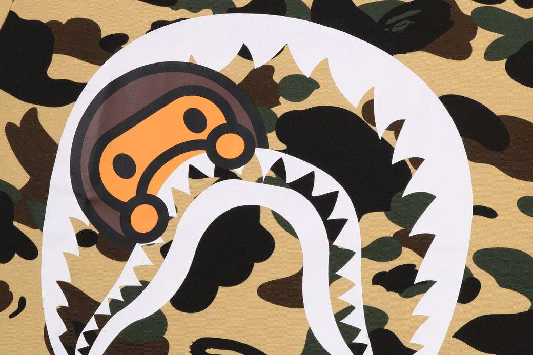 トップス BAPE 1st Camo Milo Shark Tee 1ST CAMO MILO SHARK TEE | bape.com