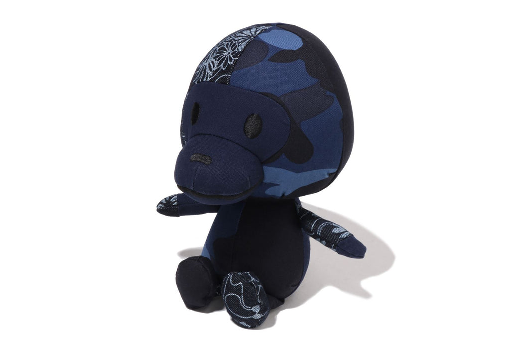 BABY MILO PATCHWORK PLUSH DOLL ぬいぐるみ PATCHWORK BABY MILO®︎ PLUSH DOLL 2026年3月7日(土)発売。 NO: 2M30