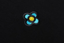 LISA FLOWER ONE POINT TEE