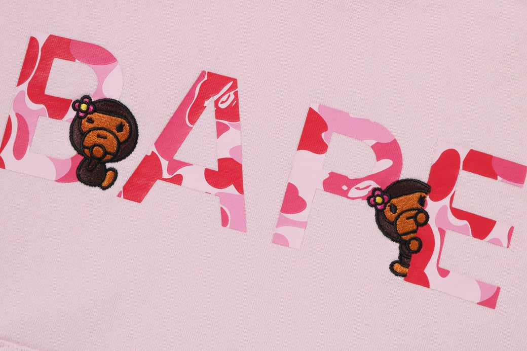 アベイシングエイプ BABY MIRO LISA スウェット パーカー　日本製 ABC CAMO LOGO WITH BABY LISA PULLOVER HOODIE | bape.com