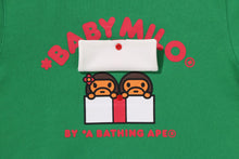 BABY MILO & LISA PRESENT BOX CREWNECK SWEATSHIRT