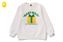 BABY MILO & LISA PRESENT BOX CREWNECK SWEATSHIRT