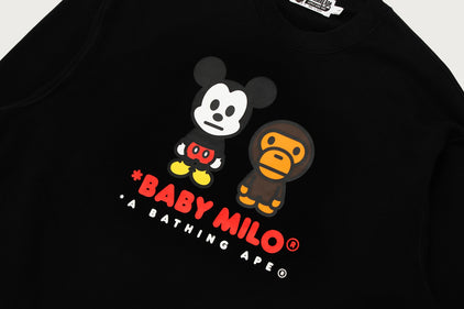 【 BAPE X DISNEY 】MICKEY MOUSE BABY MILO RELAXED FIT CREWNECK