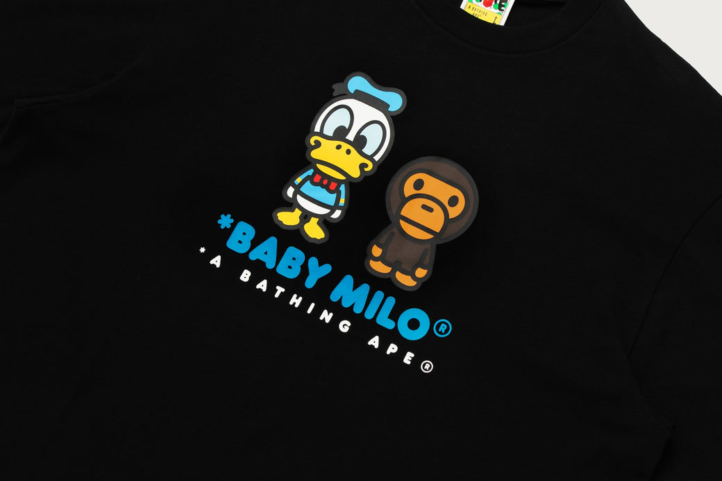 BAPE X DISNEY 】DONALD DUCK BABY MILO RELAXED FIT TEE | bape.com