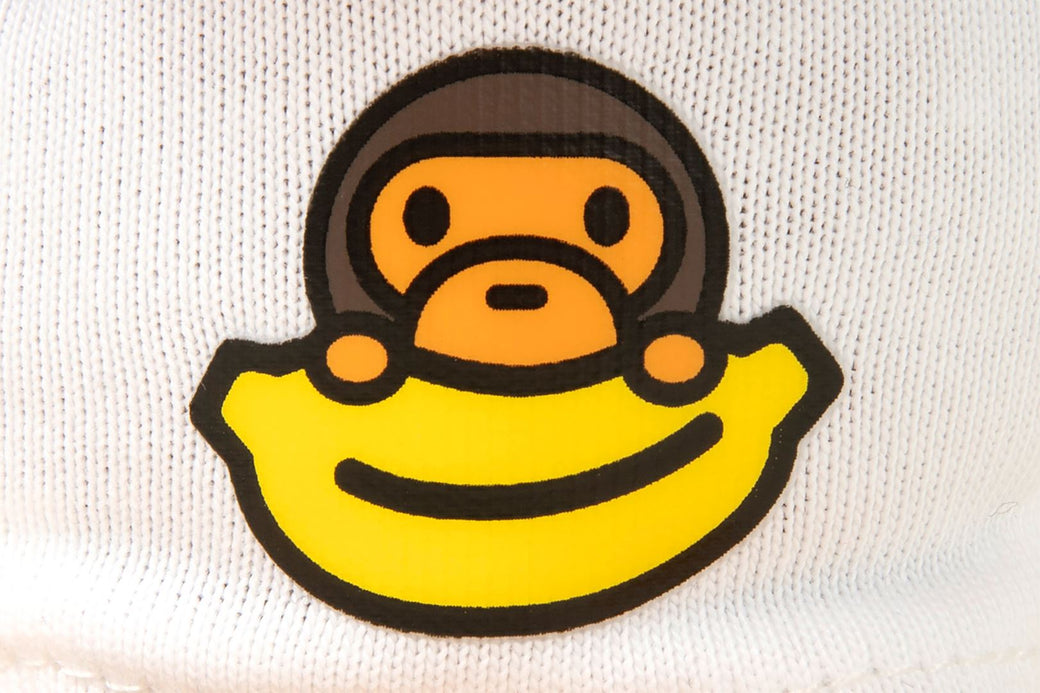 Miloキーホルダー＆ピンバッジ3点セット A BATHING APE BABY MILO STORE BABY MILO BLIND BOX DIGITAL CAMERA
