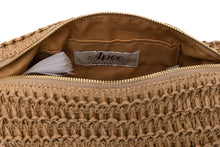 HEART BADGE WEAVING HANDBAG