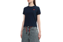 HEART BADGE CROP TEE